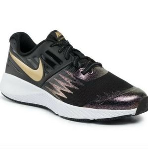 Nike star runner